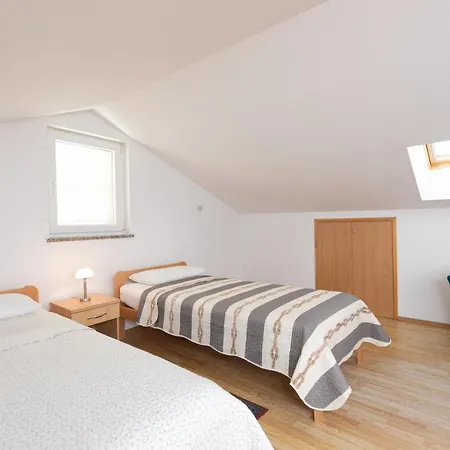 Bella Vista 公寓 *