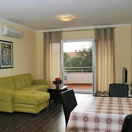 Bella Vista 公寓 *